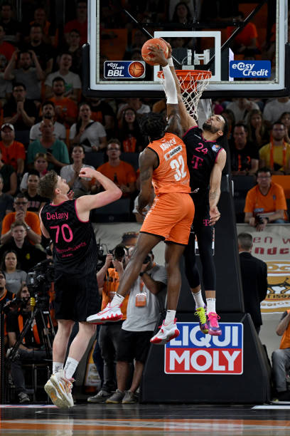 在空间稍纵 在空间稍纵