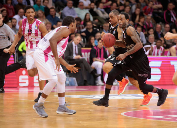 在这些因素 在这些因素