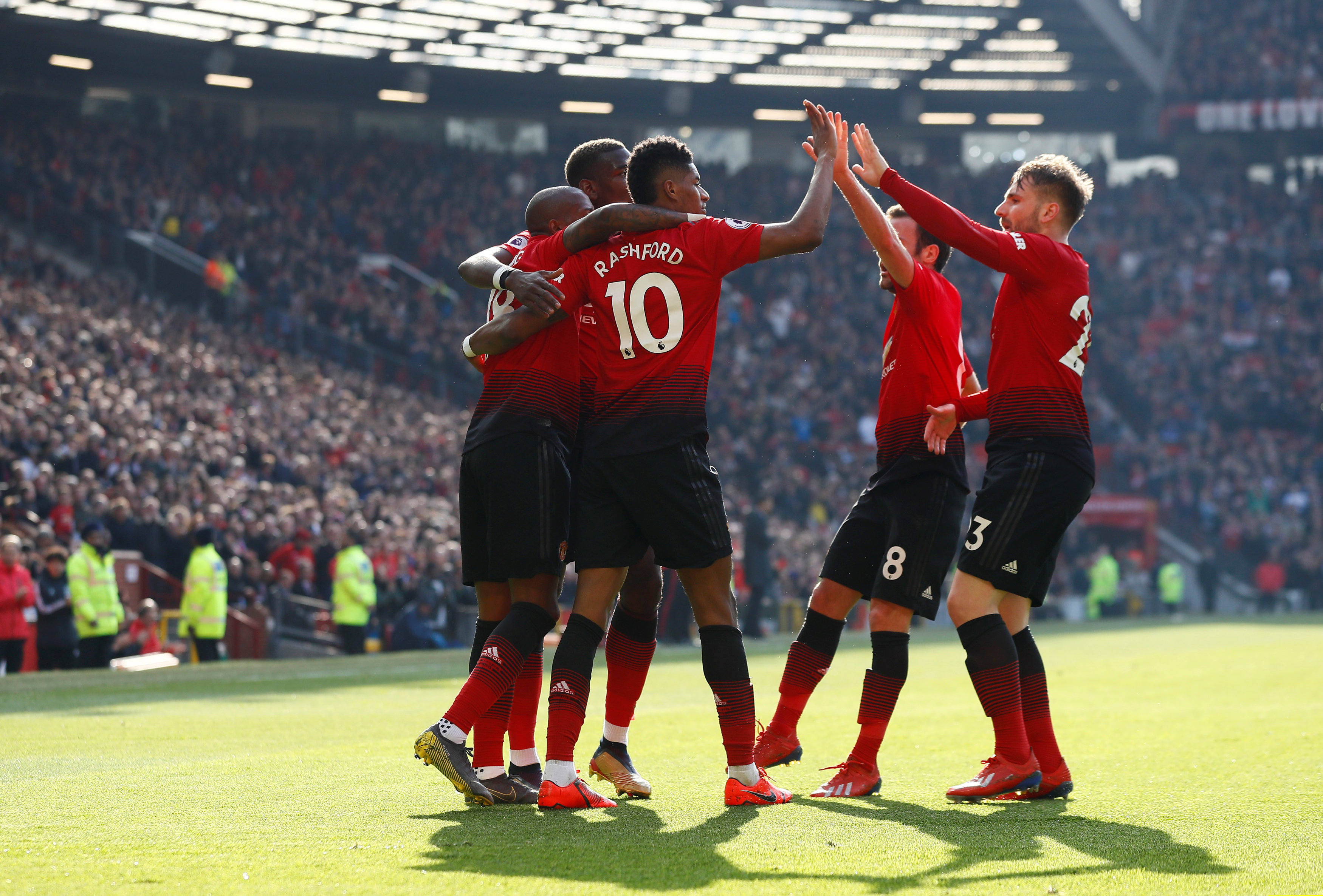 显身体冲撞 显身体冲撞